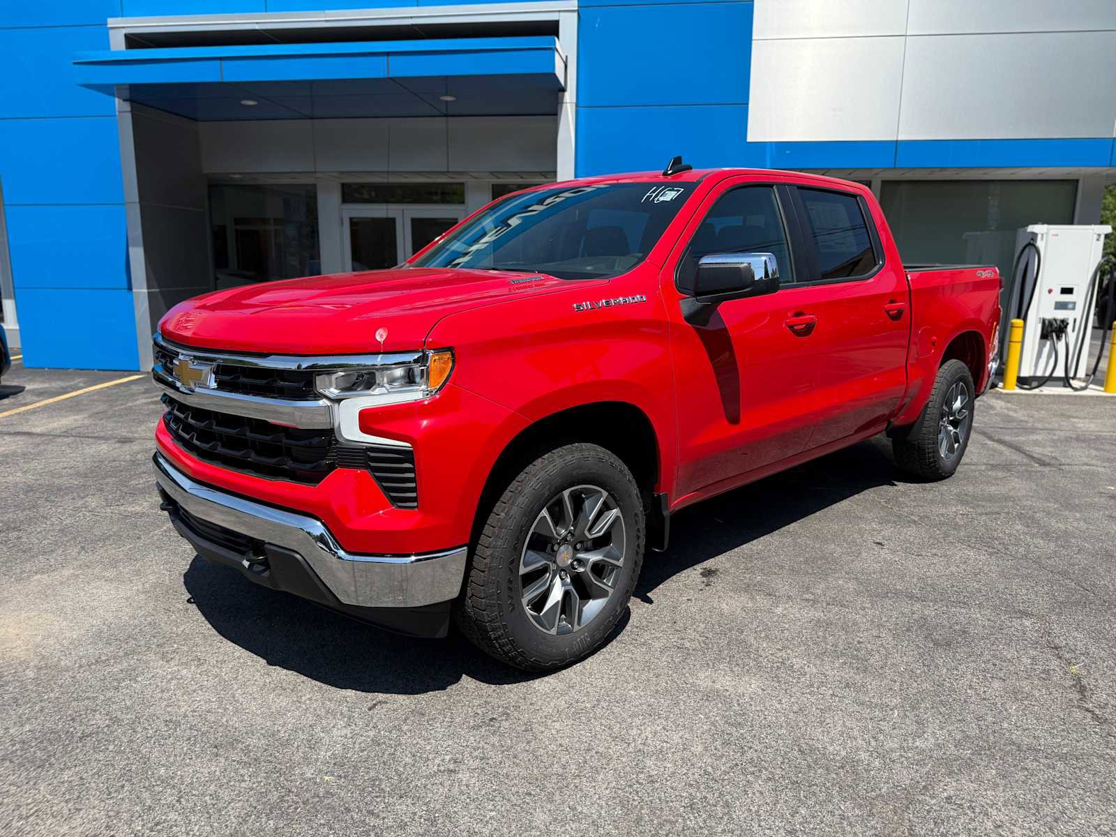 New 2026 Chevrolet Silverado 1500 LT image 1