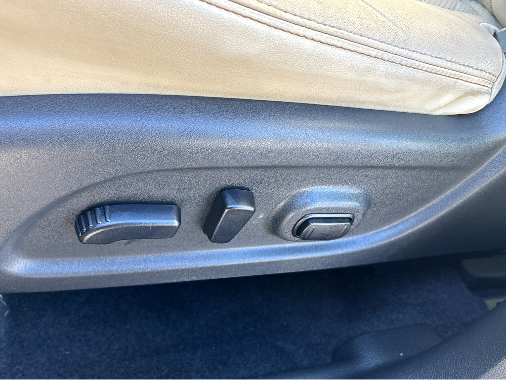 Used 2022 Nissan Murano Platinum w/ Cargo Package image 23