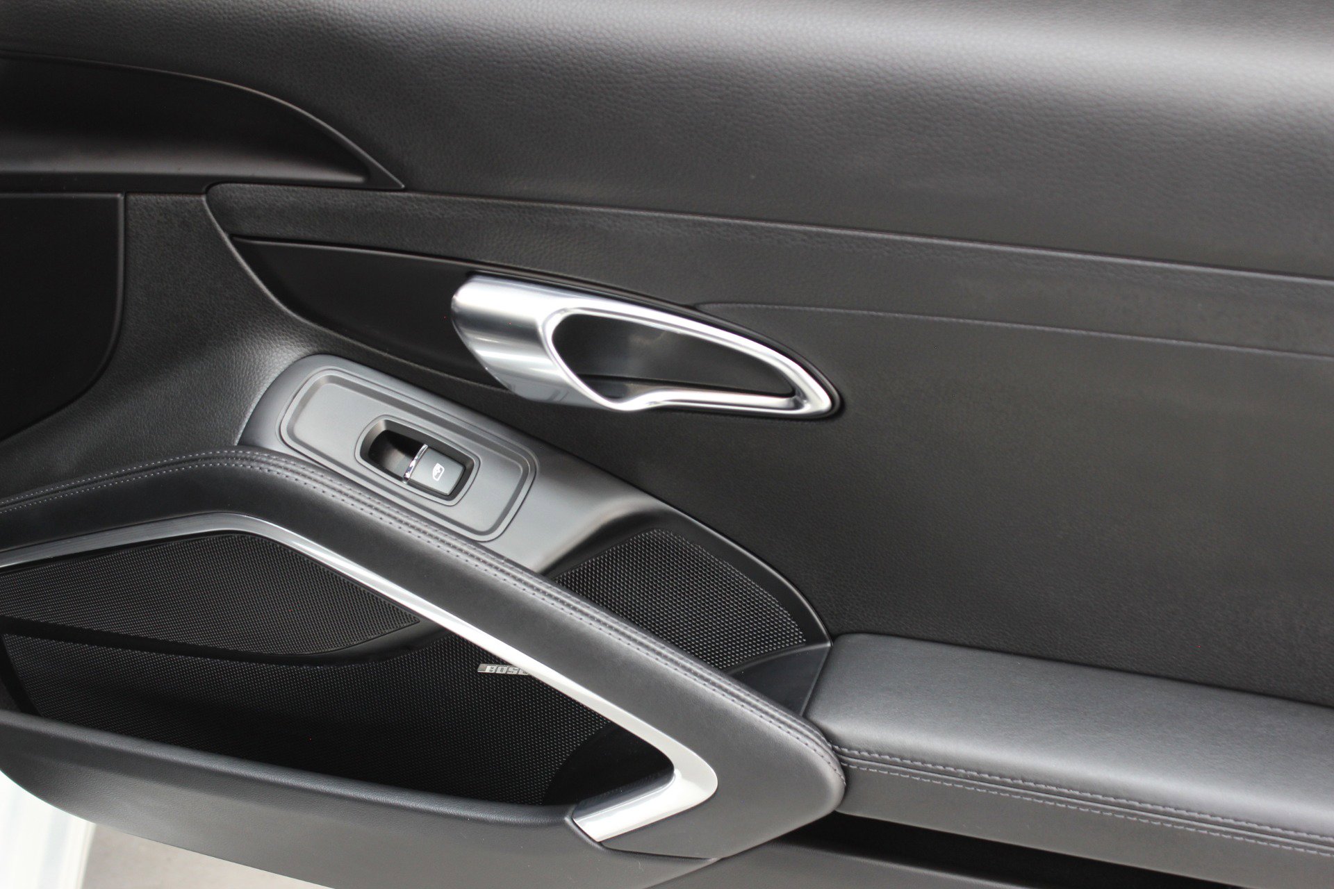 Used 2019 Porsche 911 Carrera RWD image 47