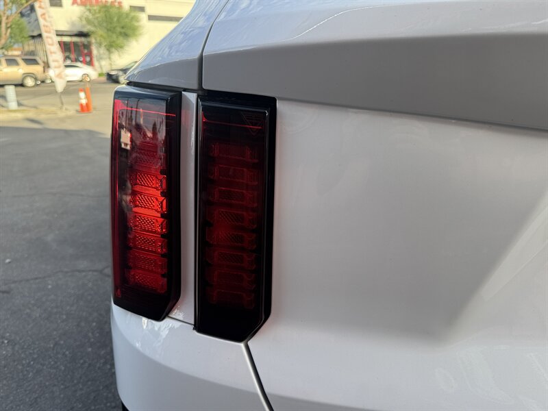 Used 2023 Kia Sorento S FWD image 12
