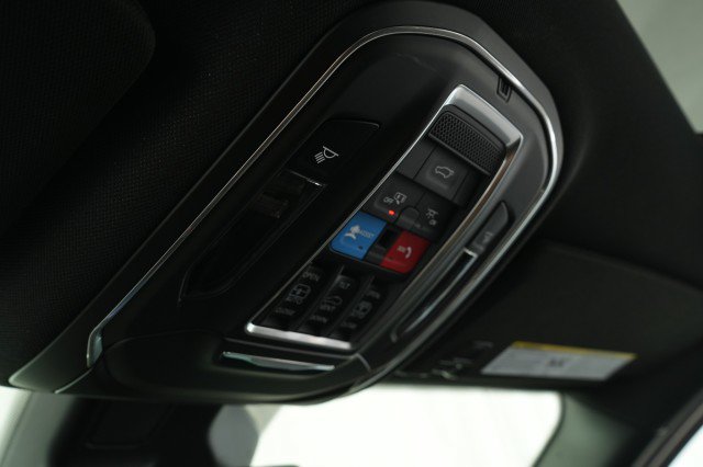 Used 2025 Jeep Grand Cherokee L Limited w/ Luxury Tech Group II AWD/4WD image 47