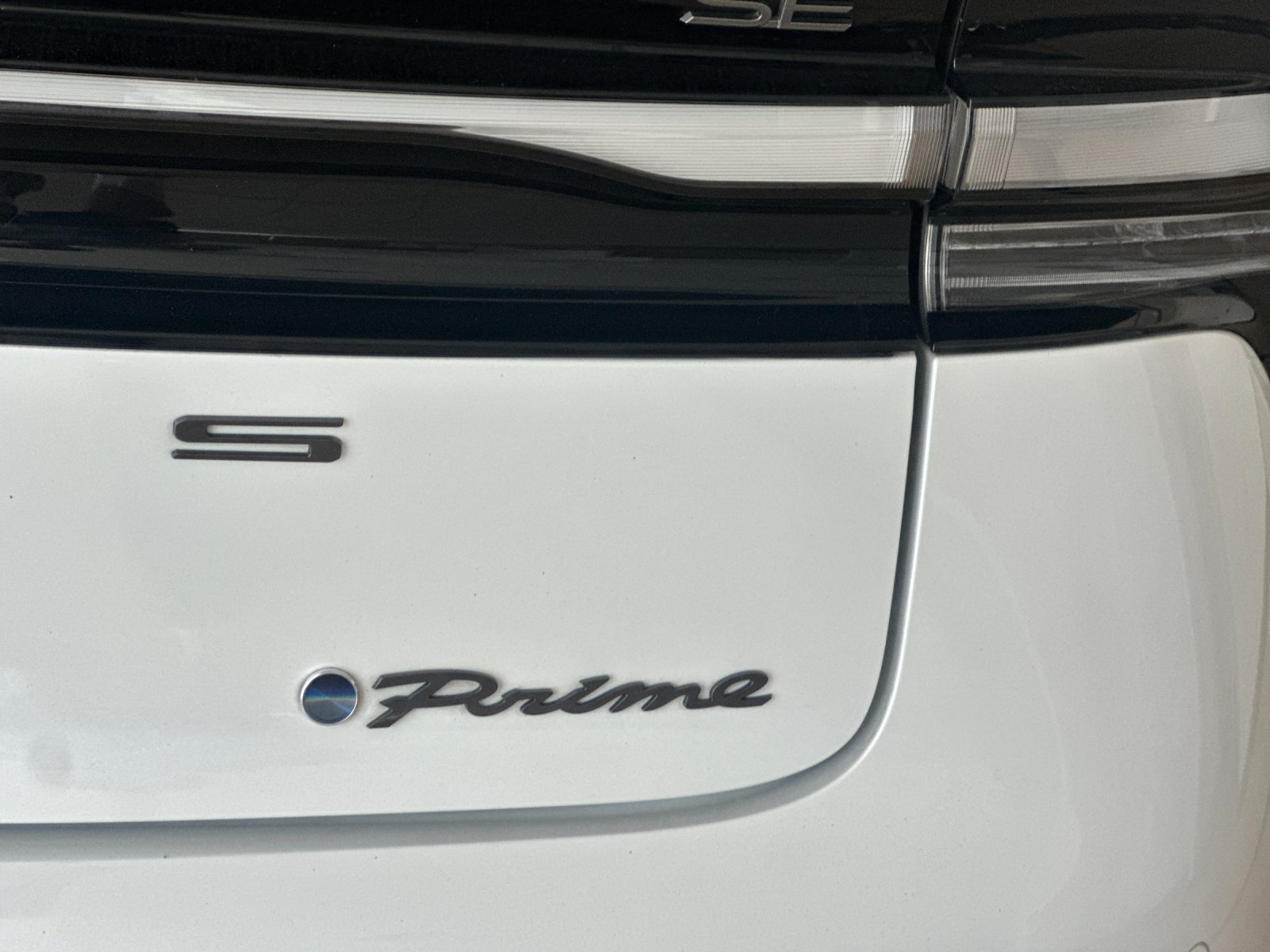 Used 2023 Toyota Prius Prime FWD image 25