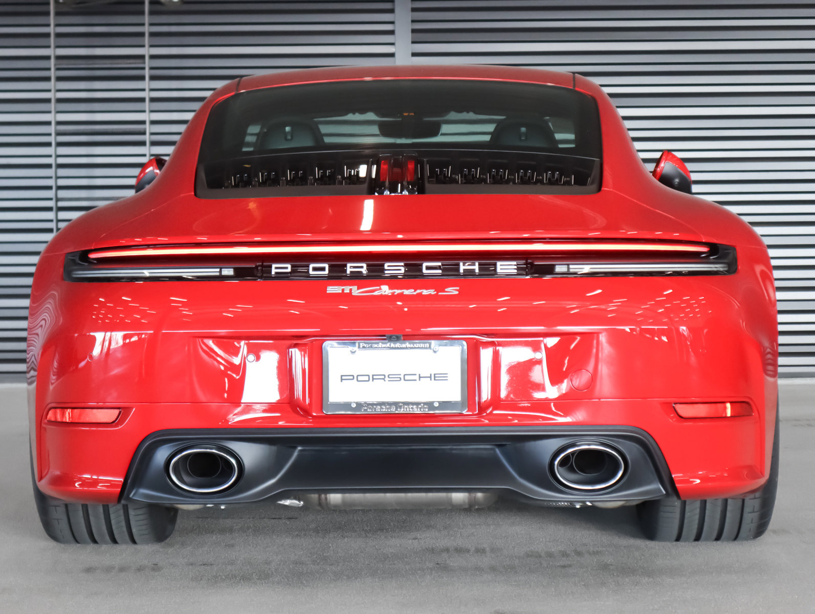 Used 2025 Porsche 911 Carrera S image 9