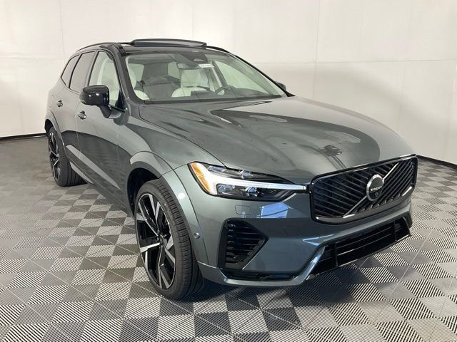 New 2026 Volvo XC60 T8 Ultra image 3