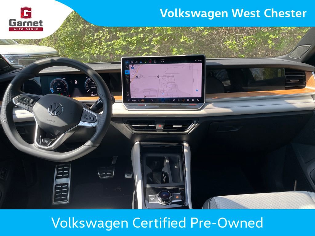 Certified 2025 Volkswagen Tiguan SEL R-Line AWD/4WD image 13