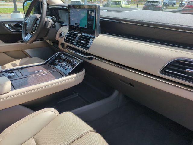 Used 2023 Lincoln Navigator L Reserve image 45