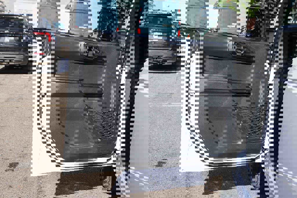 Used 2025 Ford Bronco Big Bend image 23