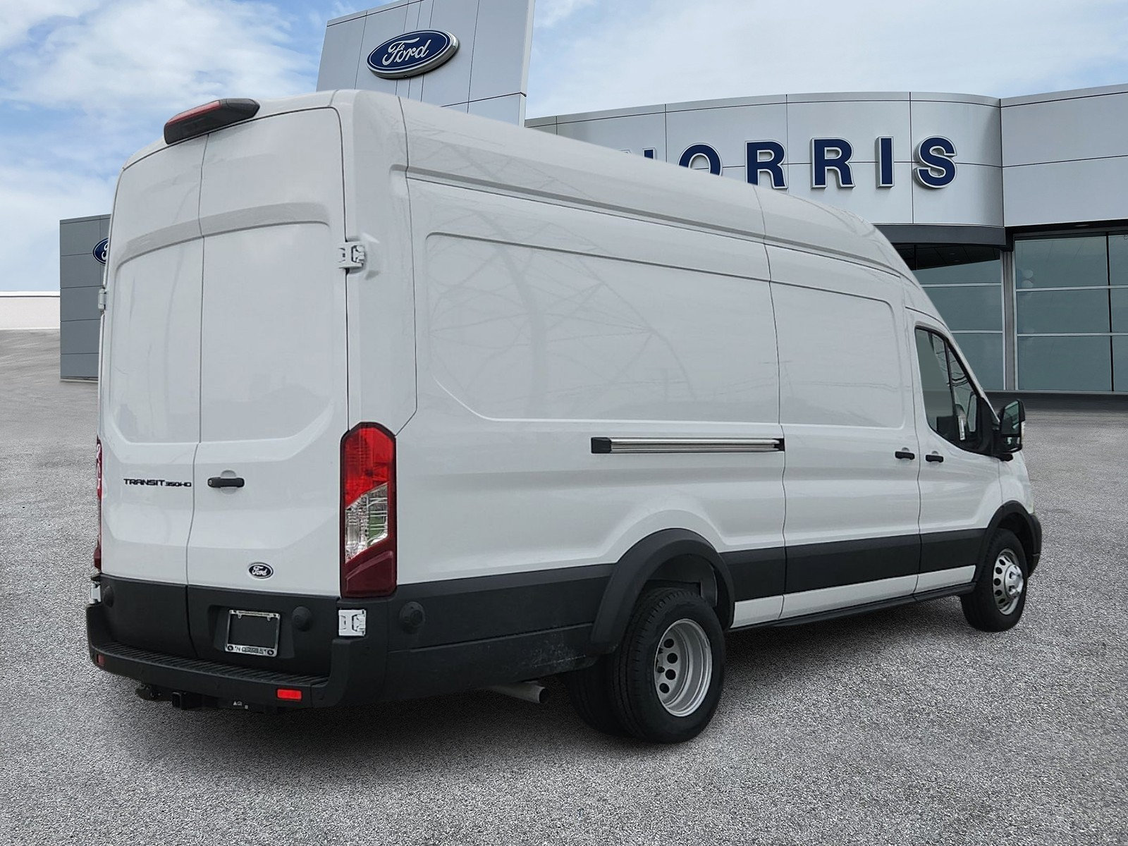 New 2026 Ford Transit 350 148 High Roof Extended DRW w/ Load Area Protection Package RWD image 4