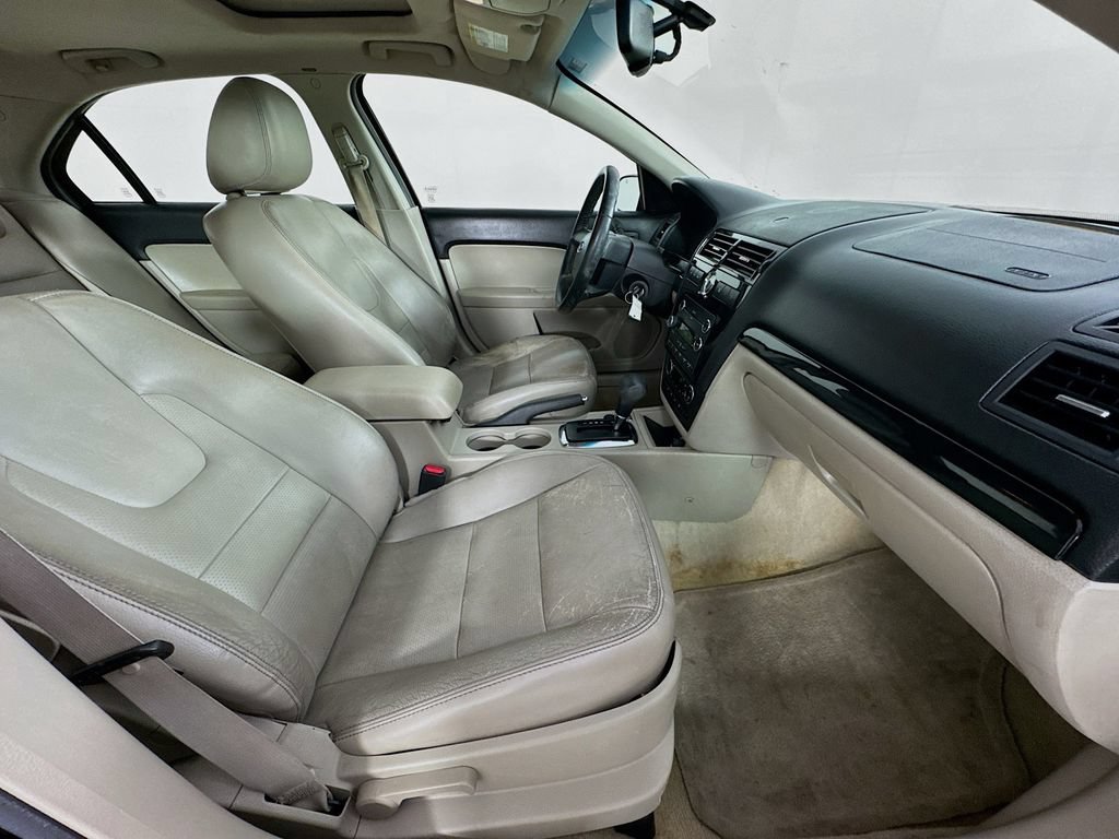 Used 2009 Ford Fusion SEL FWD image 30
