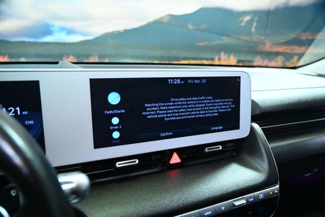 Used 2024 Hyundai Ioniq 5 Limited image 30