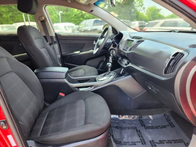 Used 2012 Kia Sportage LX FWD image 11