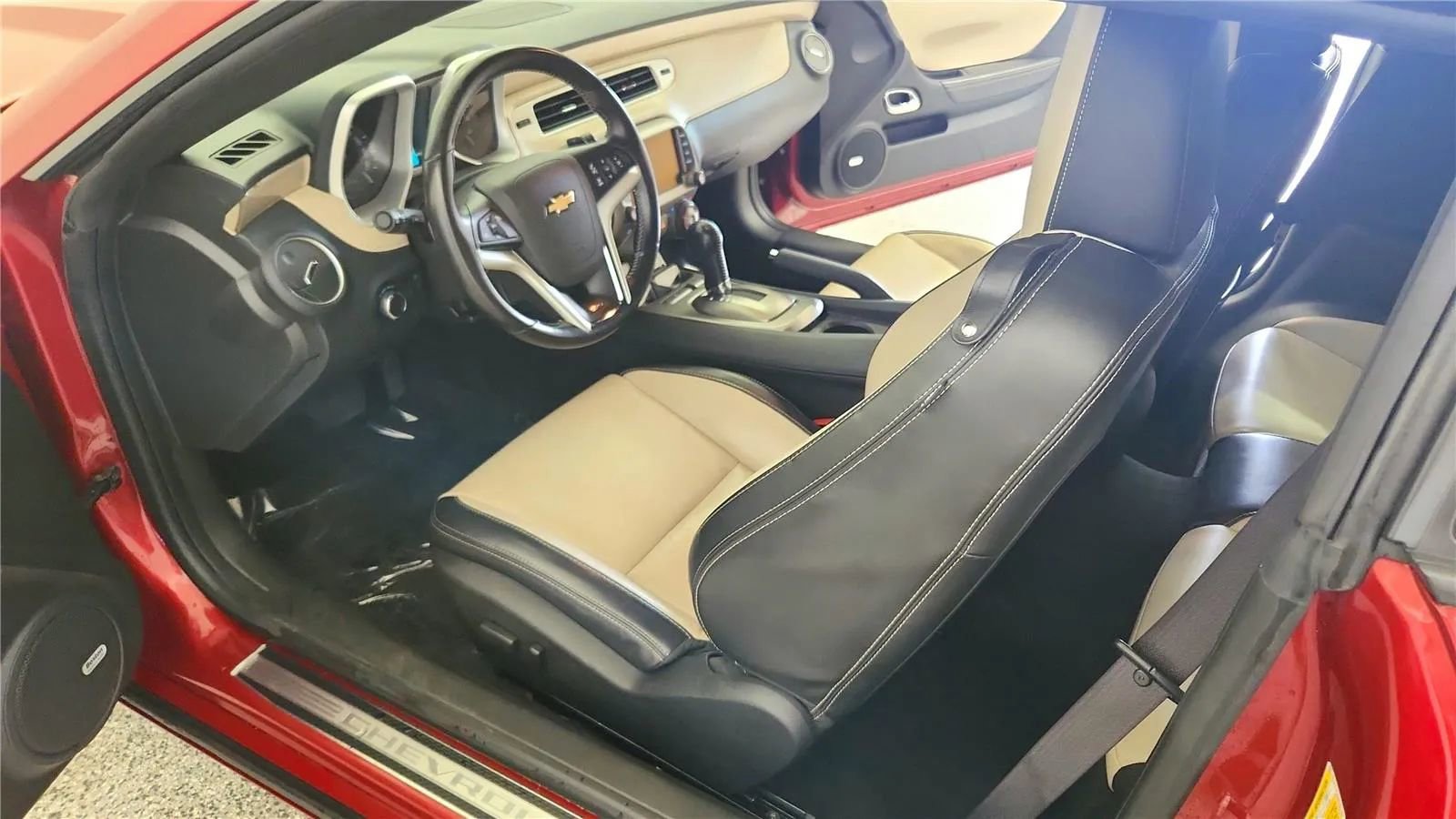 Used 2013 Chevrolet Camaro SS w/ RS Package RWD image 22