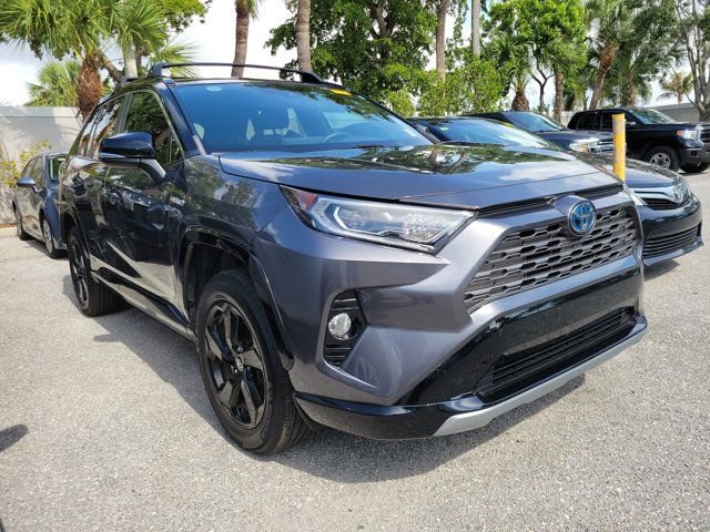Used 2021 Toyota RAV4 XSE w/ XSE Grade Weather Package AWD/4WD image 11
