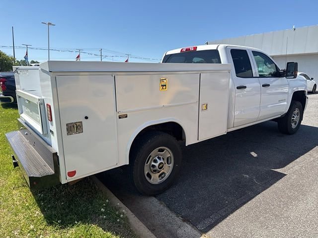 Used 2019 Chevrolet Silverado 2500 W/T w/ WT Convenience Package RWD image 4