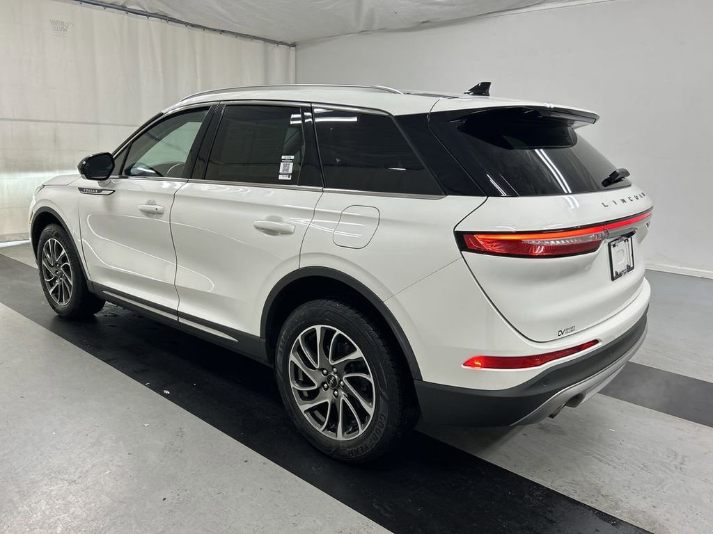 Used 2020 Lincoln Corsair AWD w/ Equipment Group 101A image 7