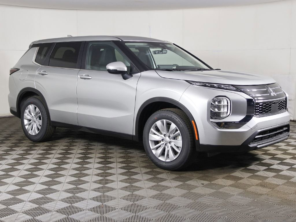 New 2026 Mitsubishi Outlander ES FWD image 43