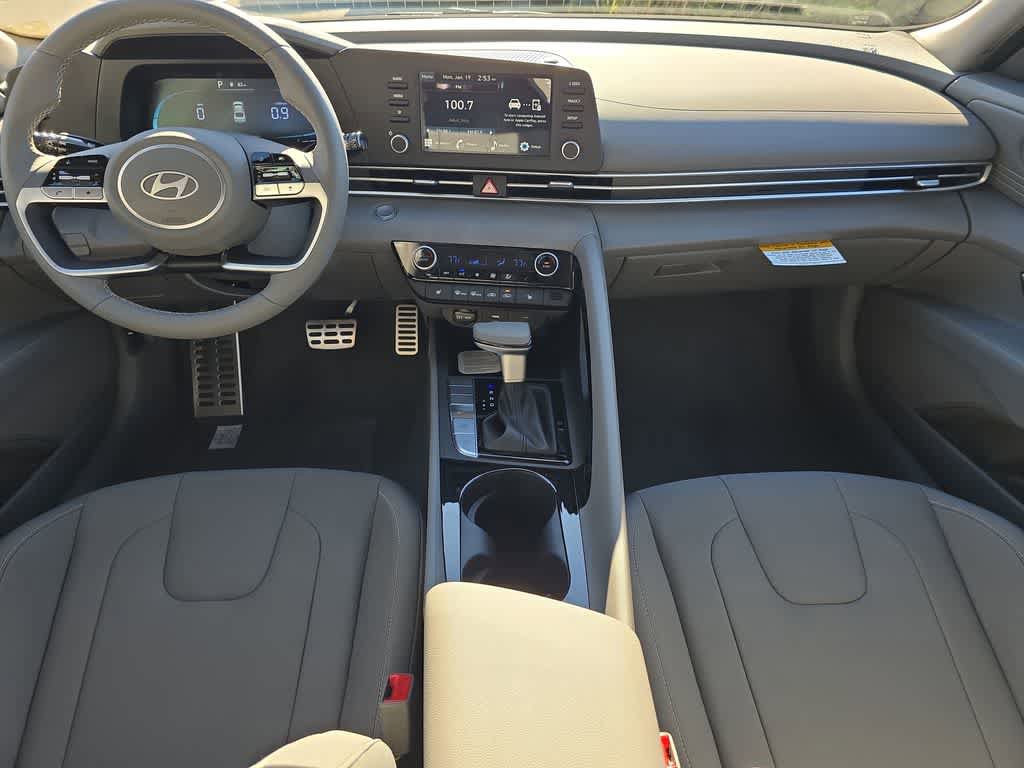 New 2026 Hyundai Elantra SEL Sport Premium image 18