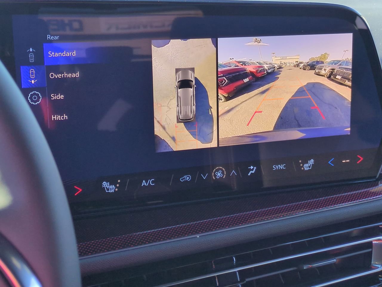 New 2026 Chevrolet Traverse Z71 w/ Enhanced Driving Package image 15