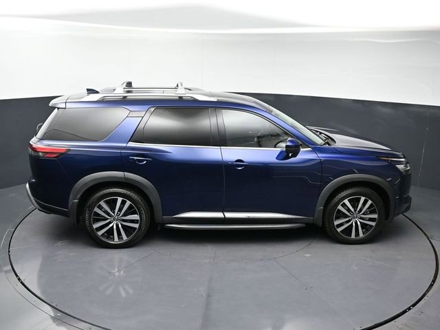 Used 2023 Nissan Pathfinder Platinum w/ Lighting Package (N93) image 29