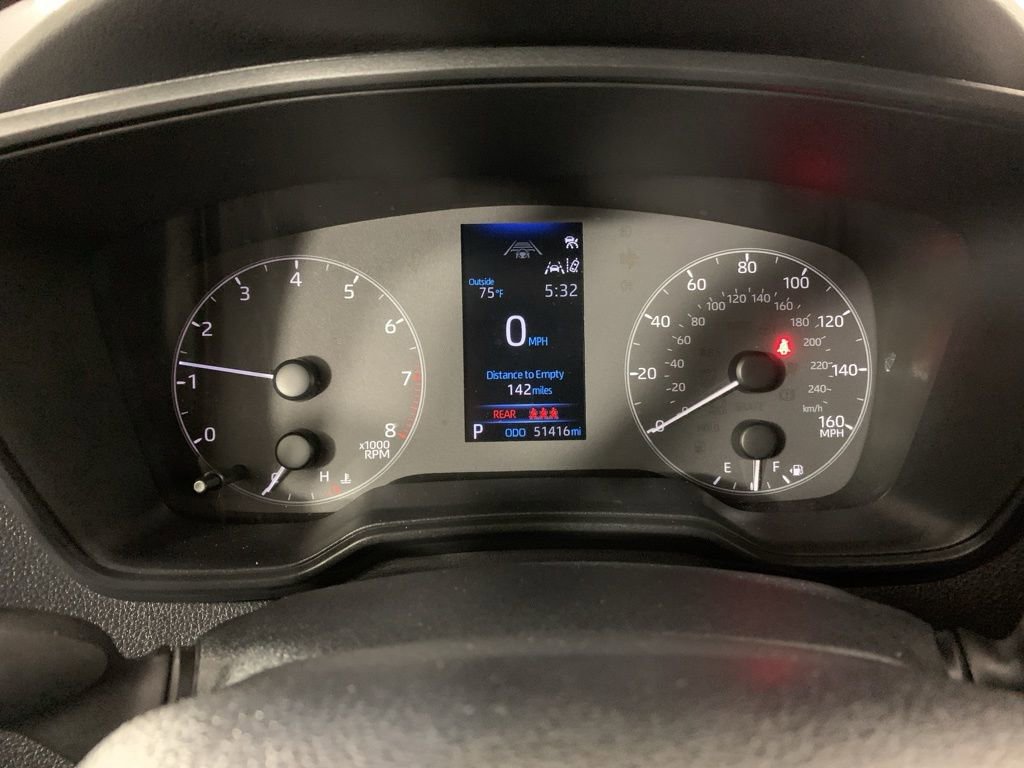 Used 2023 Toyota Corolla SE image 16
