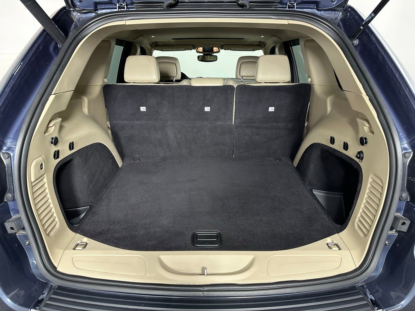 Used 2021 Jeep Grand Cherokee Limited w/ Premium Lighting Group image 27