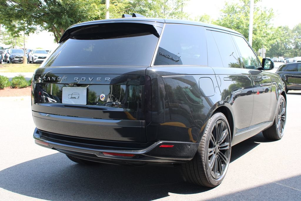 New 2026 Land Rover Range Rover SE AWD/4WD image 3