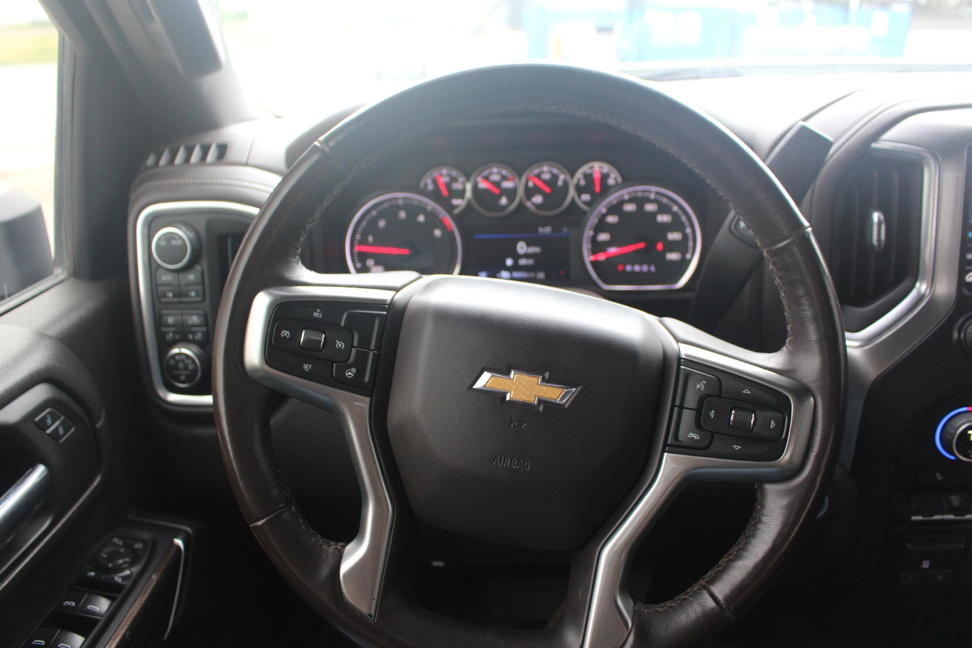 Used 2022 Chevrolet Silverado 2500 LT w/ All Star Edition image 9