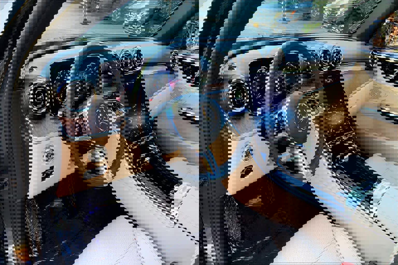 Certified 2023 Mercedes-Benz C 300 Sedan image 16