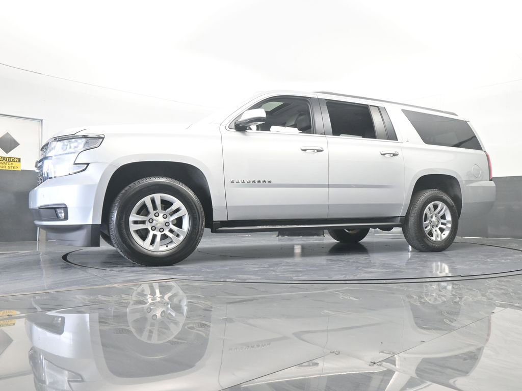Used 2020 Chevrolet Suburban LT image 63