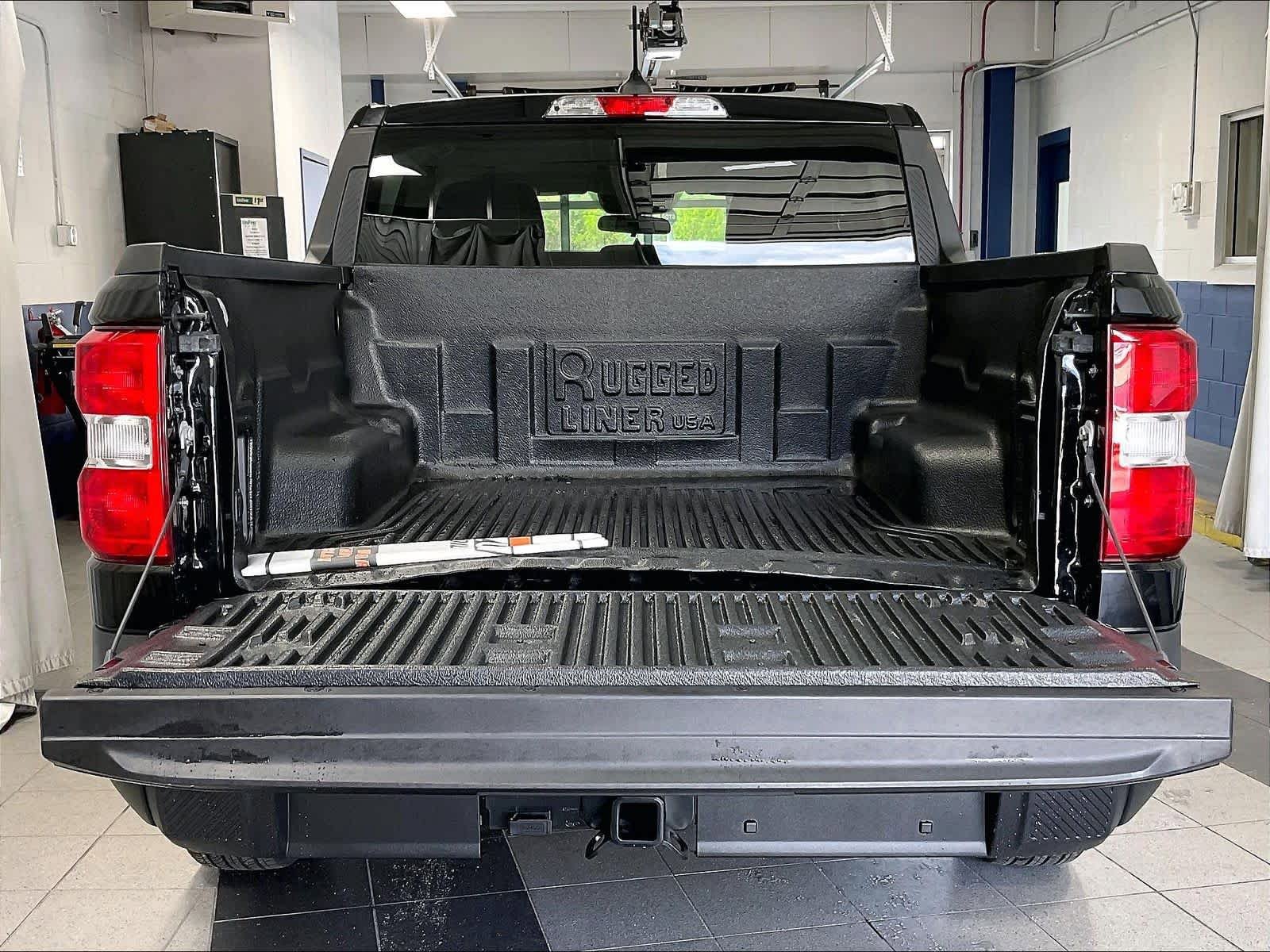 Used 2025 Ford Maverick XLT w/ XLT Luxury Package FWD image 32