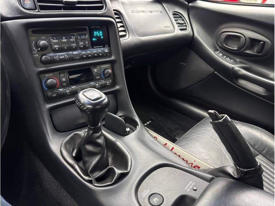 Used 2003 Chevrolet Corvette Z06 w/ Memory Package, 3 Drivers RWD image 14