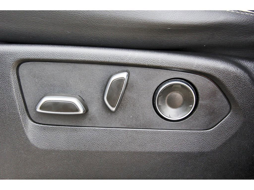 Certified 2024 Cadillac Escalade Sport image 29