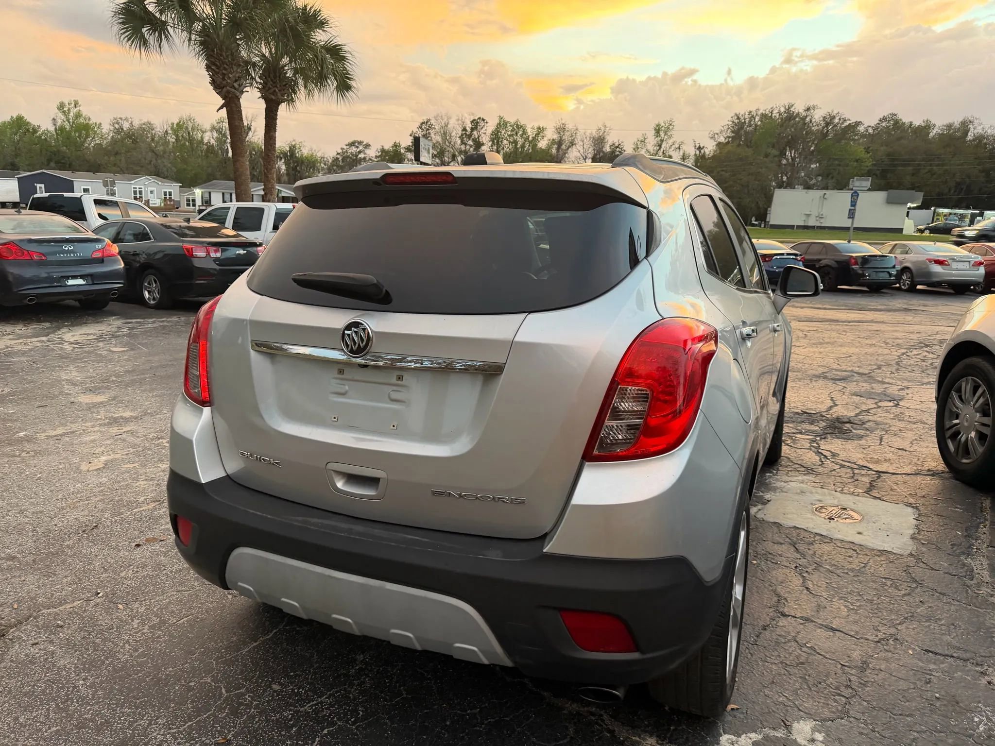 Used 2015 Buick Encore Convenience FWD image 4