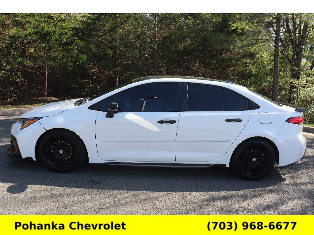 Used 2021 Toyota Corolla SE w/ Carpet Mat Package (TMS) image 4