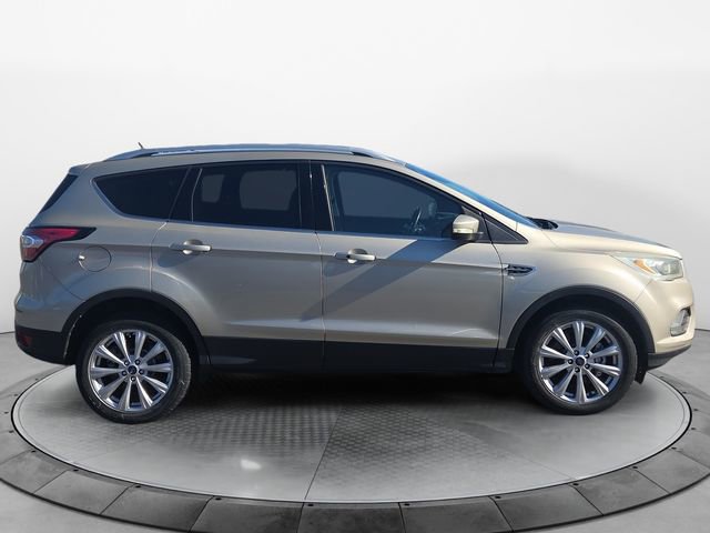 Used 2017 Ford Escape Titanium image 6
