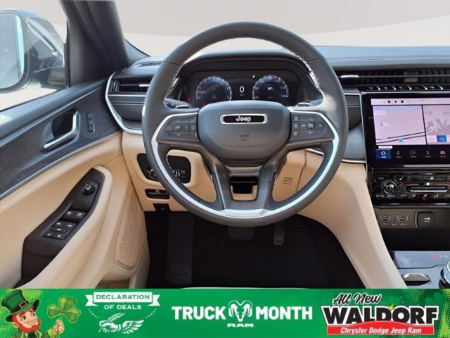 New 2025 Jeep Grand Cherokee L Limited image 17