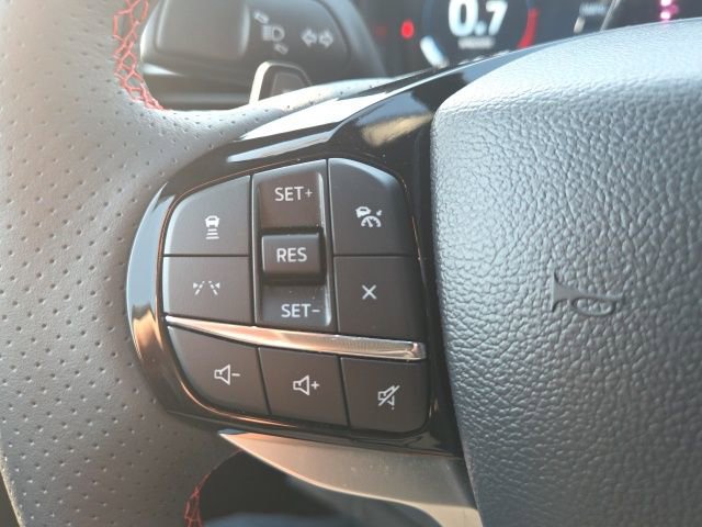 Used 2025 Ford Explorer ST image 41