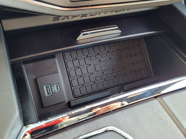 New 2024 Ford Expedition Max Platinum RWD image 48