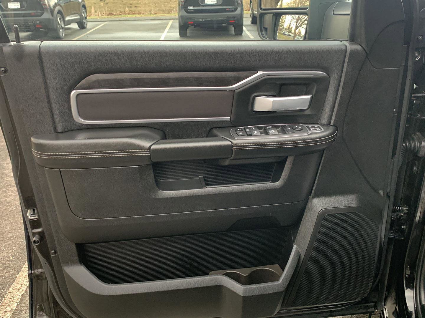 Used 2024 RAM 2500 Big Horn image 17