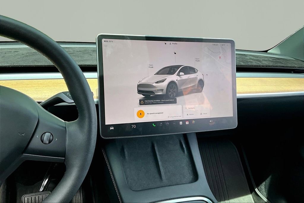 Used 2024 Tesla Model Y Long Range AWD/4WD image 9