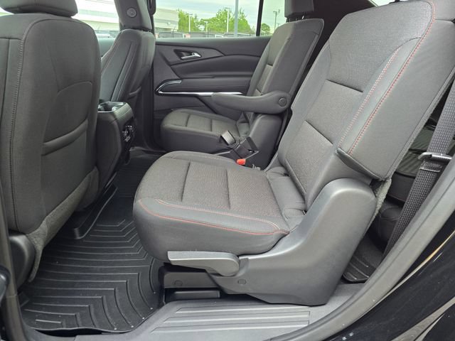 Used 2024 Chevrolet Traverse Z71 AWD/4WD image 30