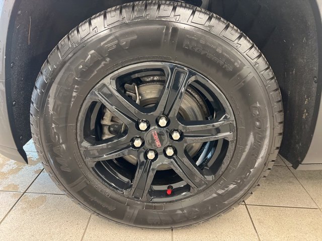 Used 2021 GMC Acadia AT4 w/ Trailering Package image 12