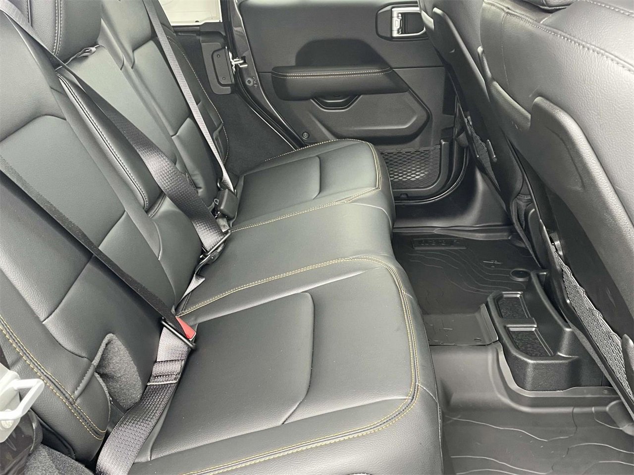 New 2025 Jeep Wrangler Sahara w/ Safety Group image 30