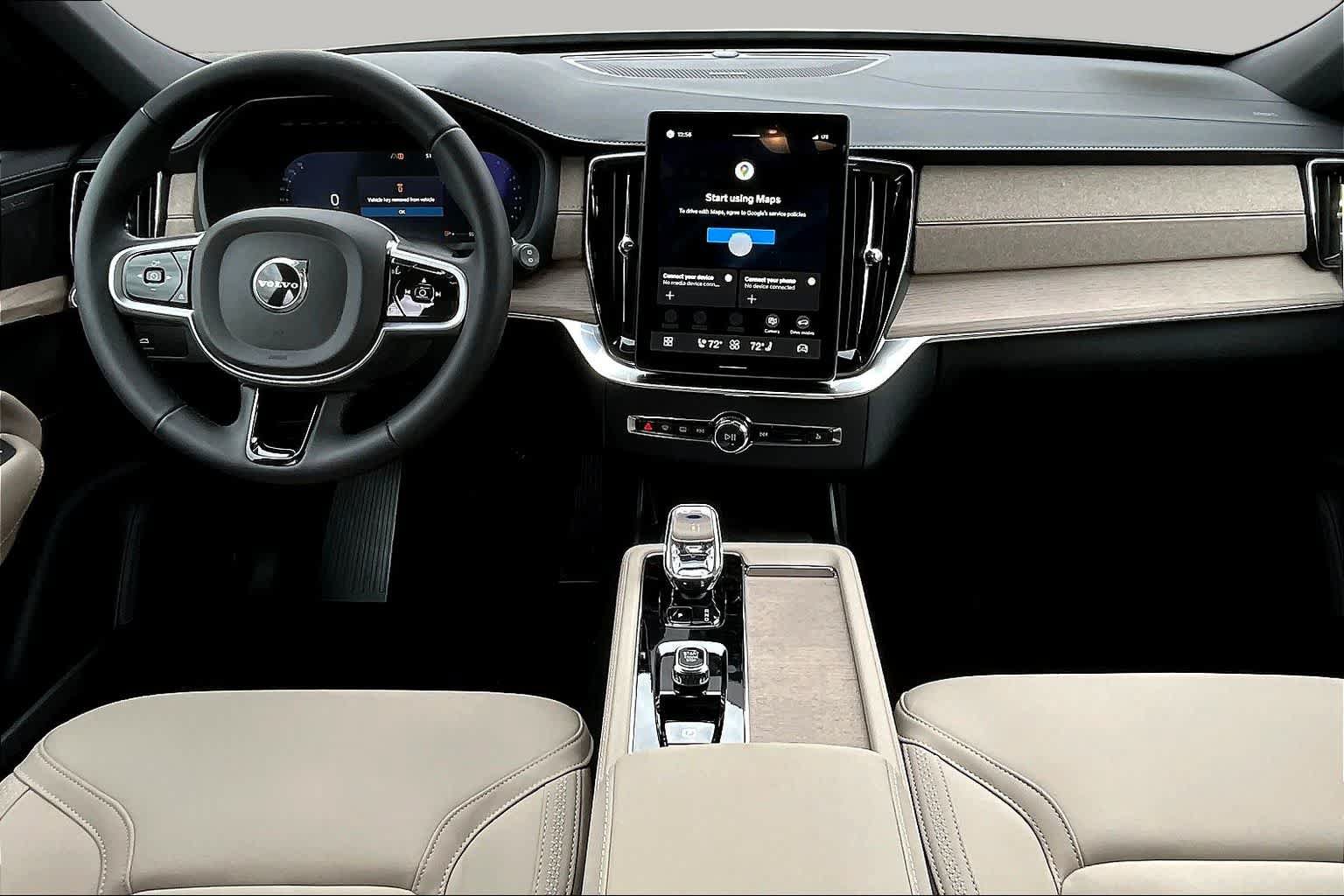 New 2026 Volvo XC90 B6 Plus w/ Protection Package Premier AWD/4WD image 7