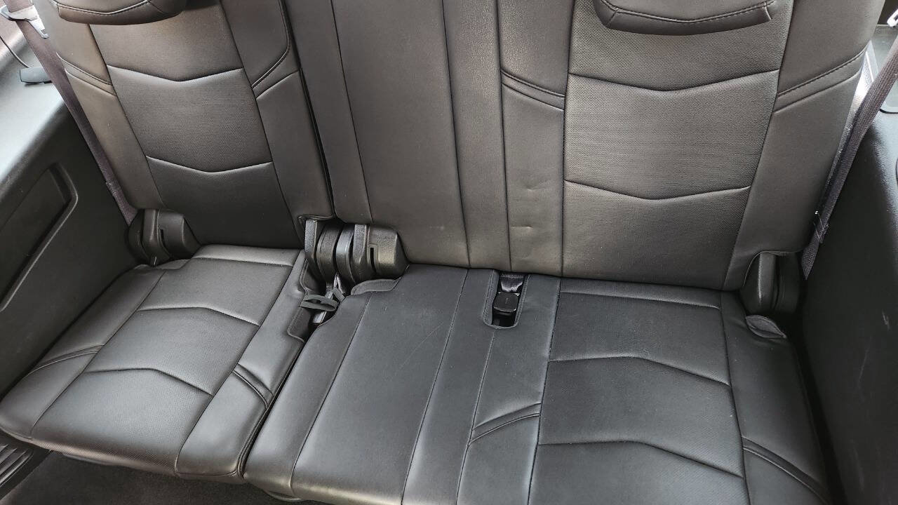 Used 2015 Cadillac Escalade ESV Luxury image 36