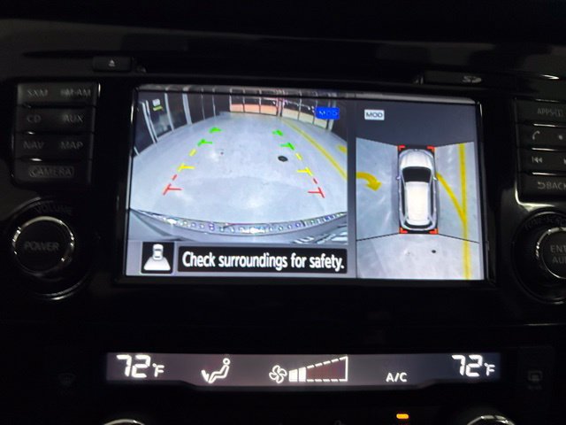 Used 2017 Nissan Rogue SL FWD image 24