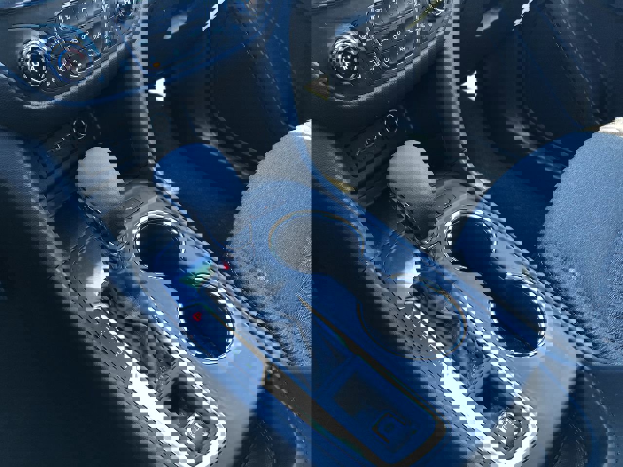 Used 2024 Chevrolet Equinox LT w/ LPO, Floor Liner Package image 19