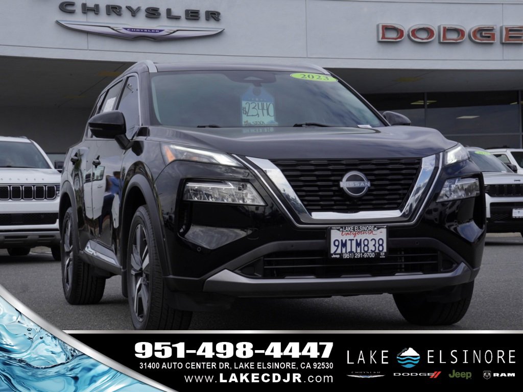 Used 2023 Nissan Rogue SL w/ SL Premium Package image 1