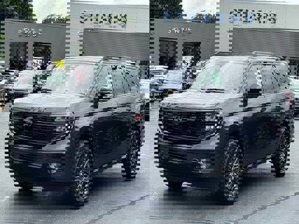 New 2025 Ford Expedition Platinum w/ Stealth Performance Package image 2