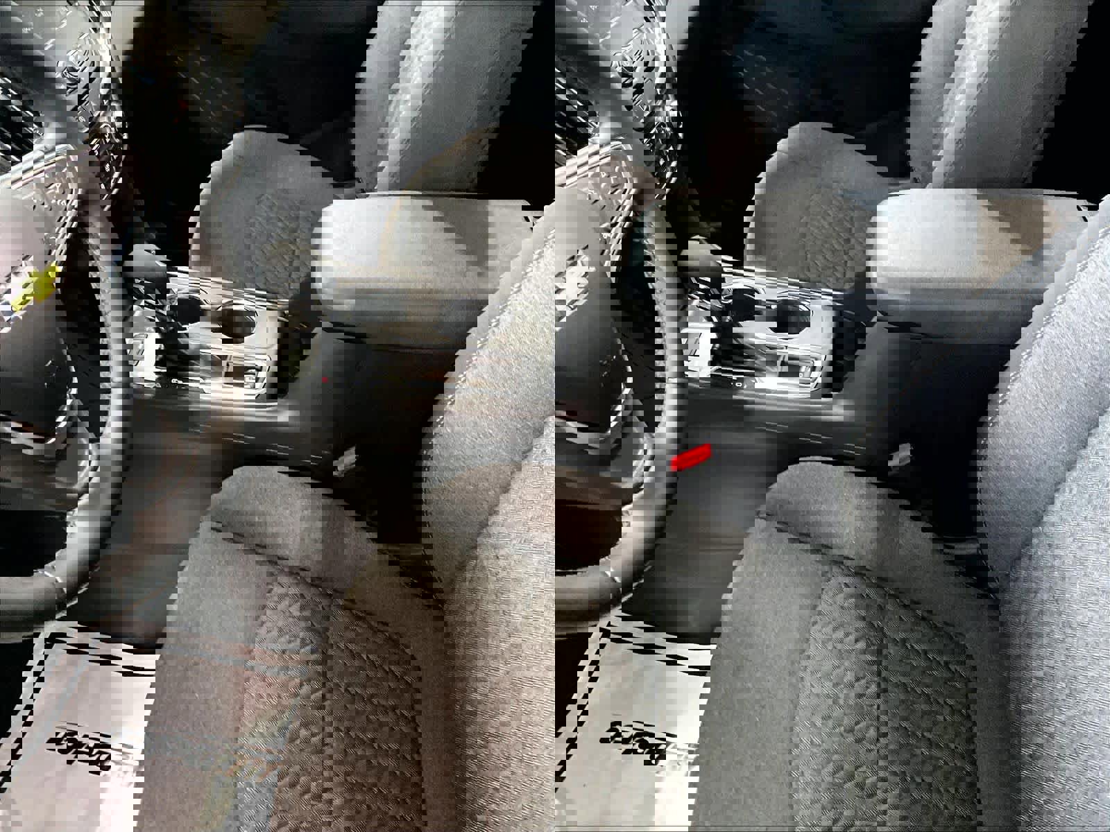 Used 2023 Chevrolet Equinox LT image 20